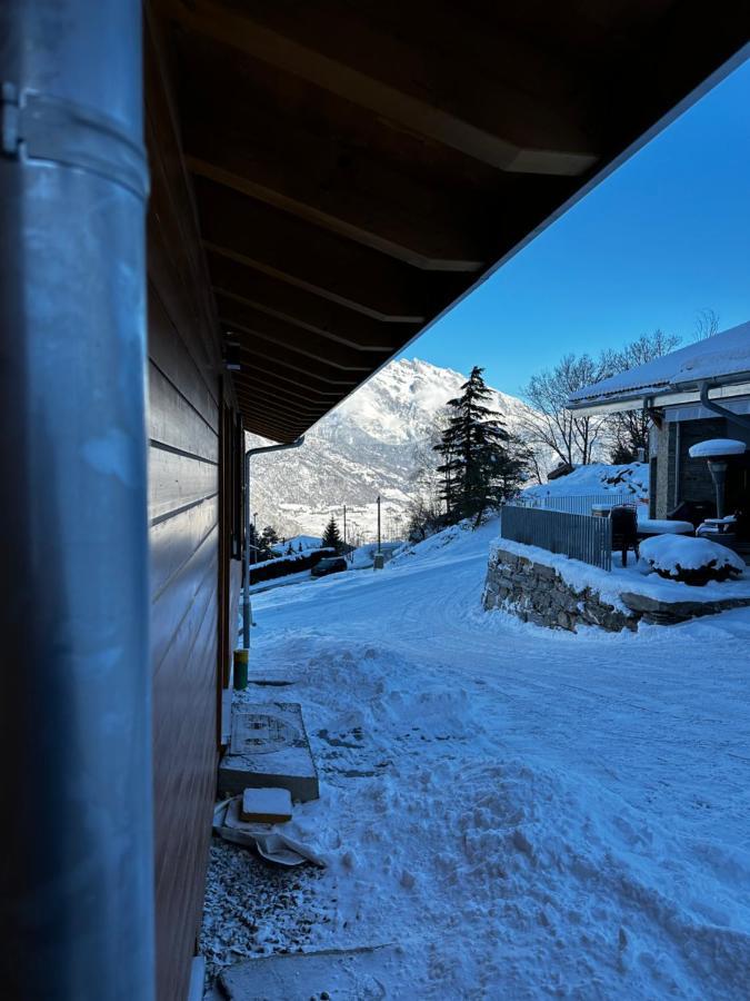 Chambres D'Hotes Les Louettes A Sapinhaut Canton Du Valais Saxon Extérieur photo
