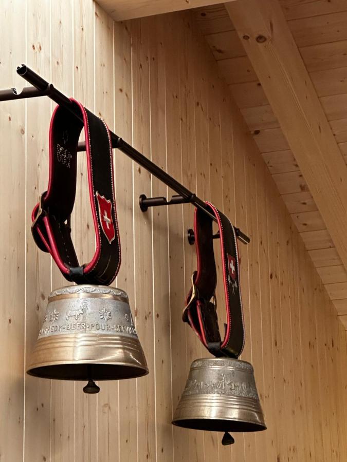 Chambres D'Hotes Les Louettes A Sapinhaut Canton Du Valais Saxon Extérieur photo