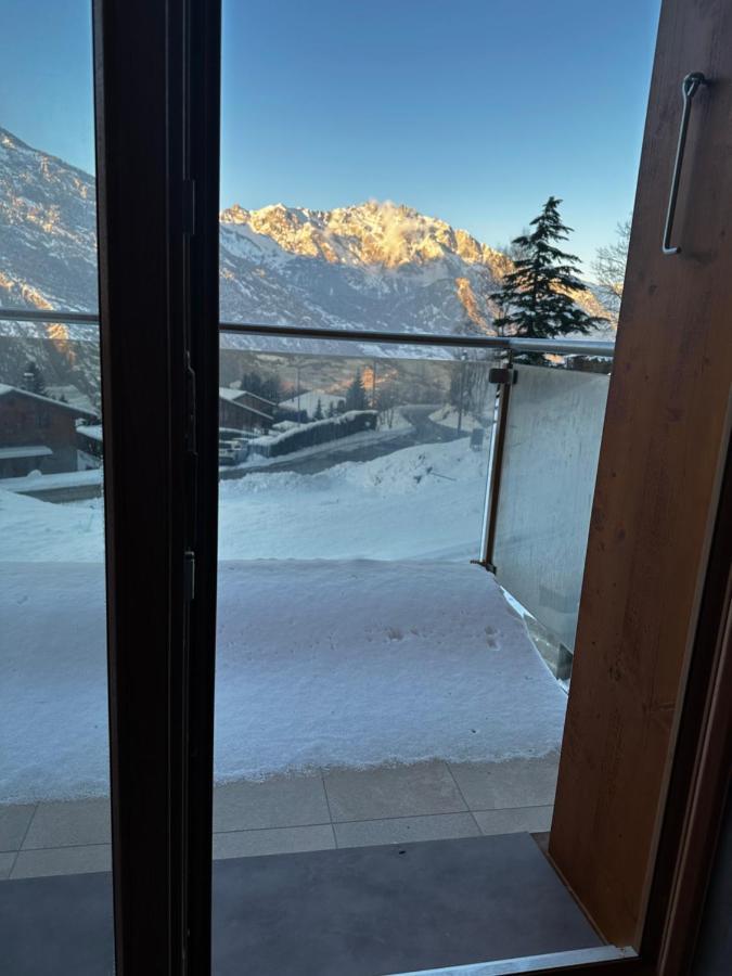 Chambres D'Hotes Les Louettes A Sapinhaut Canton Du Valais Saxon Extérieur photo