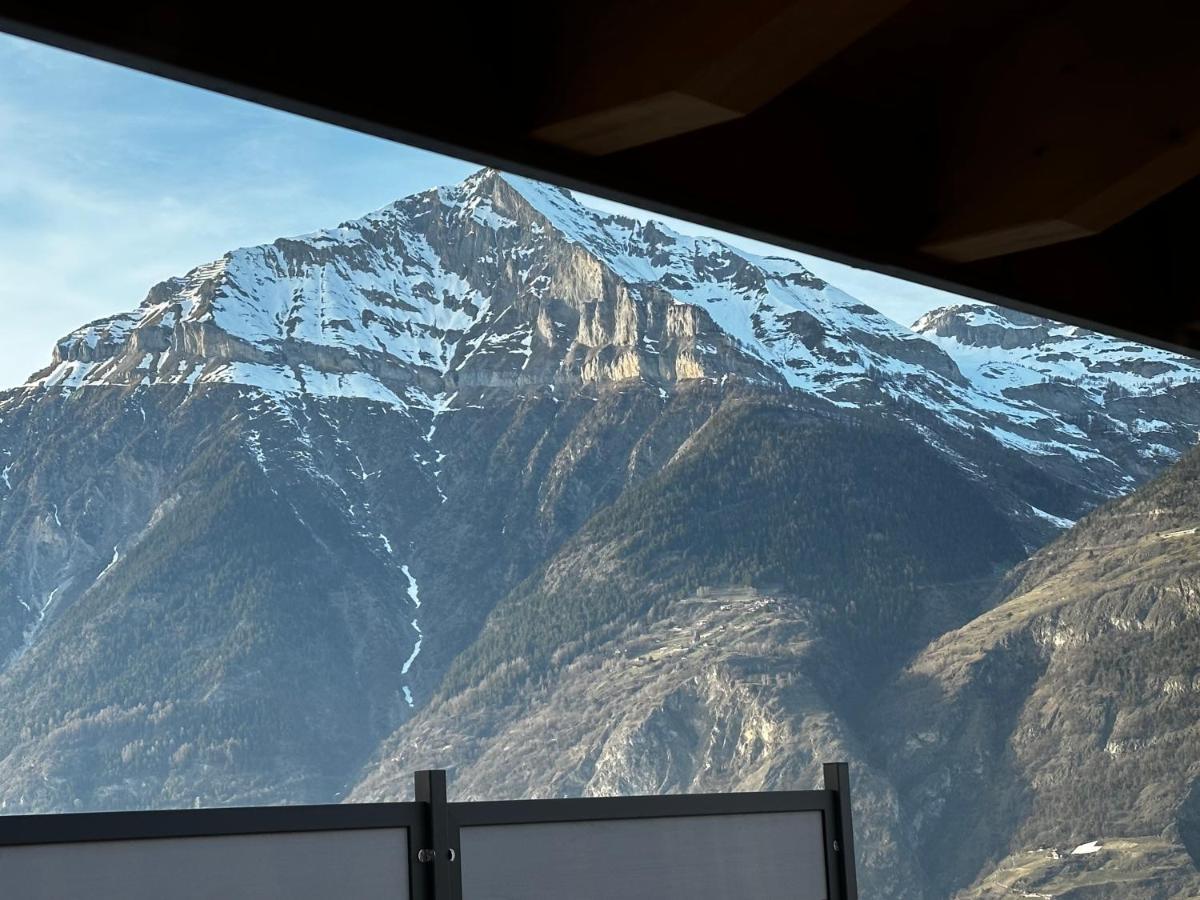 Chambres D'Hotes Les Louettes A Sapinhaut Canton Du Valais Saxon Extérieur photo